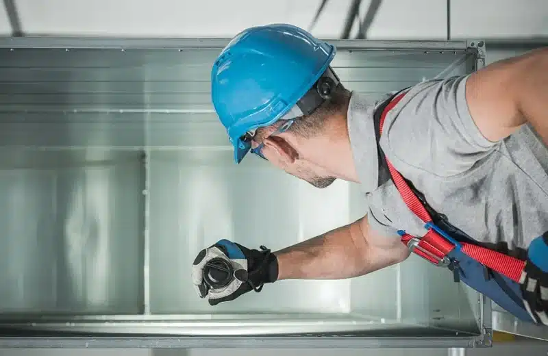A Quick Reference Guide to Commercial Chillers 