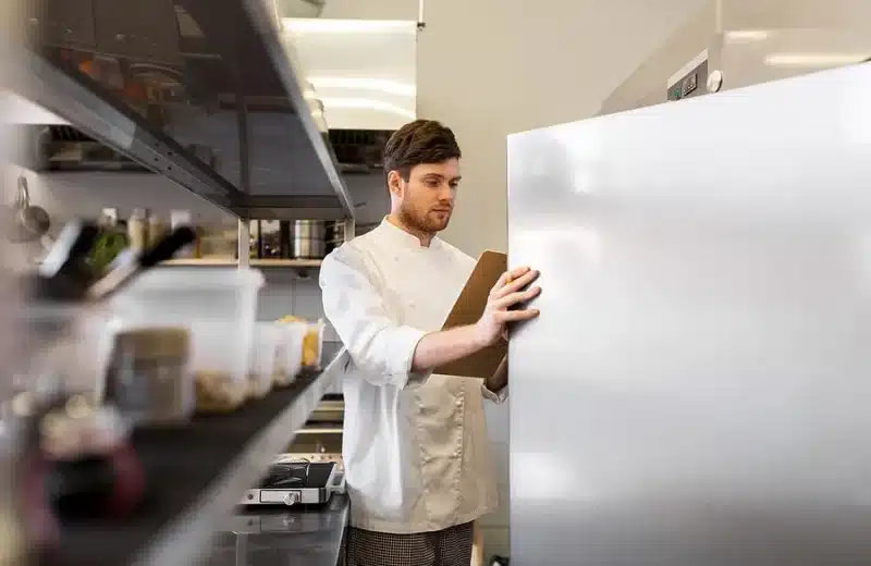 3 Signs Your Walk-In Refrigerator Needs Repairs