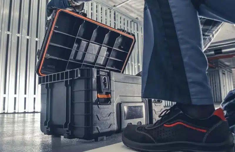 4 Tips for Choosing a Commercial Emergency HVAC Contractor