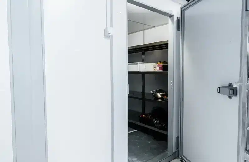 3 Reasons Your Commercial Refrigerator Is Not Cooling