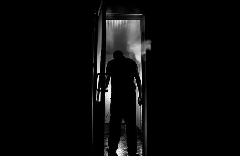 Plumbing and Heating Nightmares? 4 Times to Call in the Pros
